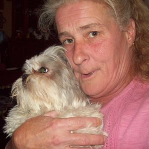 Meet your Posher, Lisa